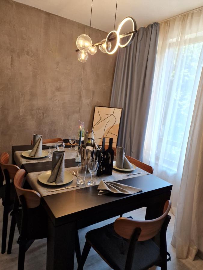 Marsselis Luxe Port Apartment فارنا المظهر الخارجي الصورة
